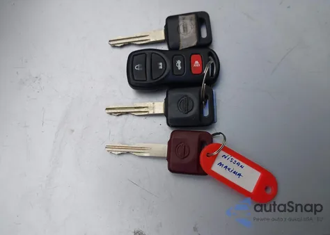 2002 Nissan Maxima Se z USA, uszkodzony, nr VIN JN1DA31D82T413273